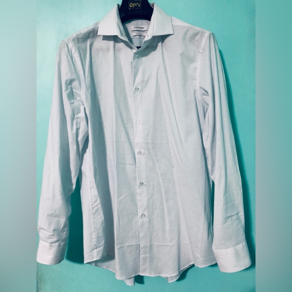 New Calvin Klein men’s shirt, slim fit stretch, size 16, 32/33, L, 97 % cotton